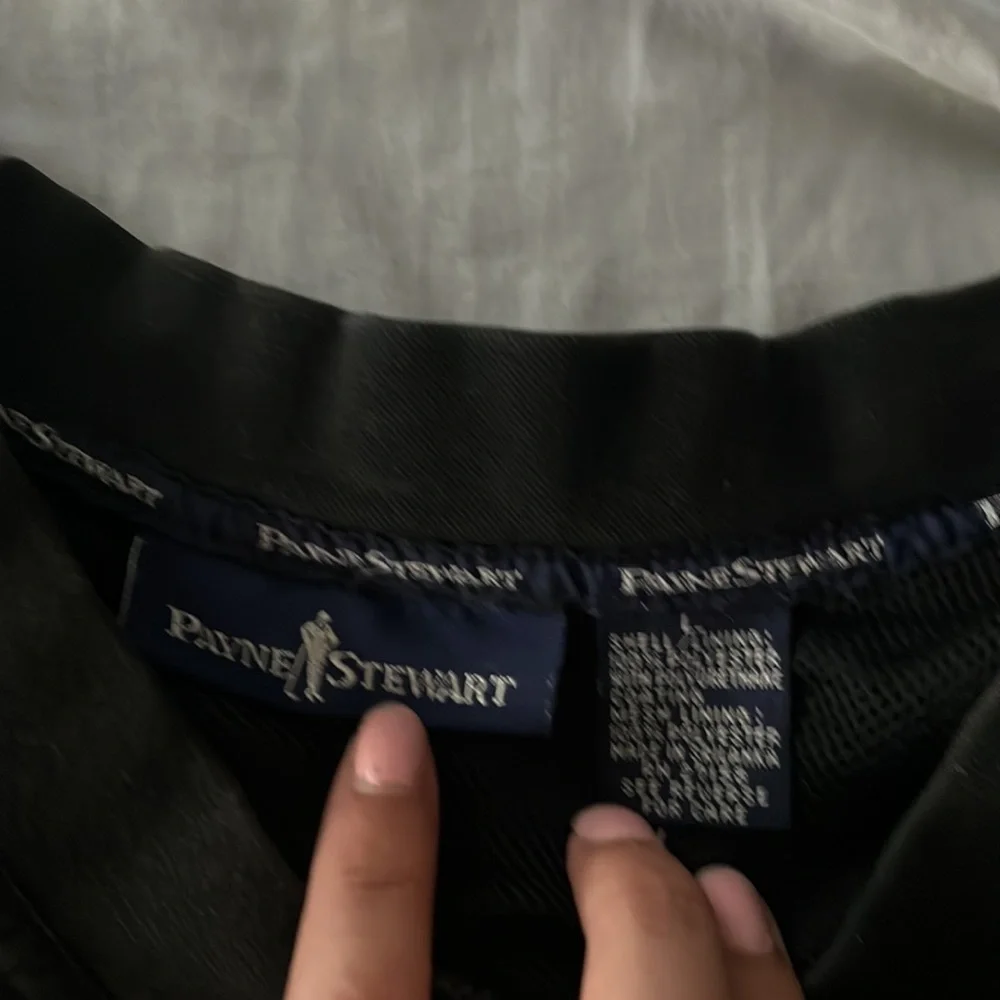 v neck sweatshirt - Picture 2 of 2